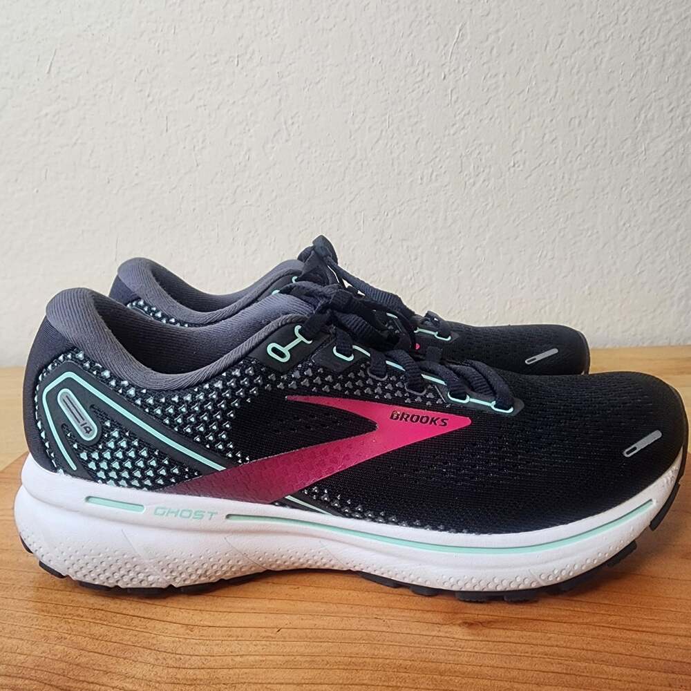 Brooks Ghost 14 Shoes Womens Size 9.5 Black Pink Running Sneakers 1203561B013